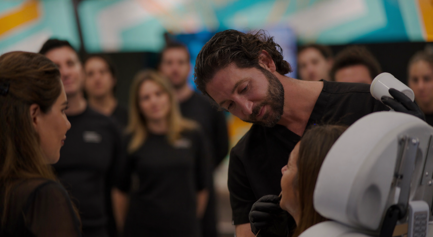 Dr. Saami Khalifian teaching advanced injectable techniques at SOM Aesthetics